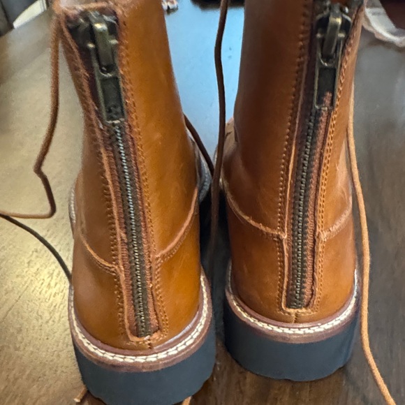 Madewell Women's Tan Leather Ankle Boots - Picture 2 of 6